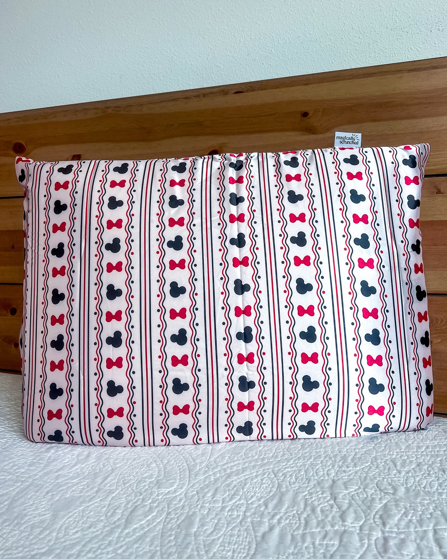 Croquette Red Mouse Pillowcase