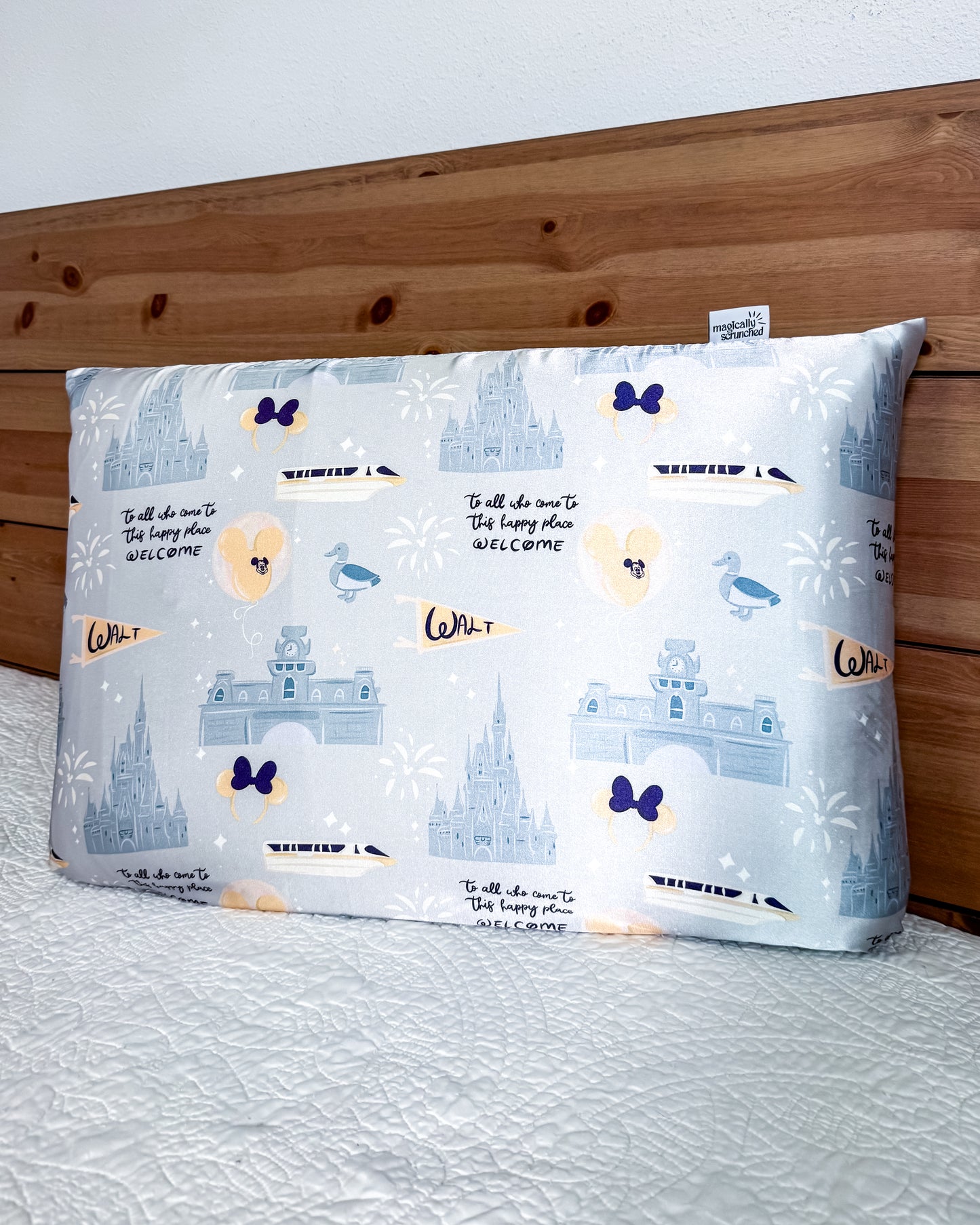 To all who come to this happy place: Welcome Pillowcase