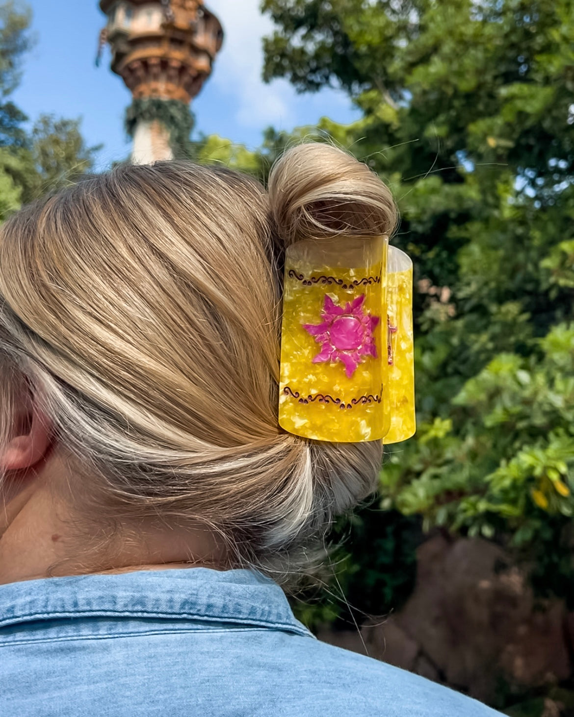 Lantern Claw Clip