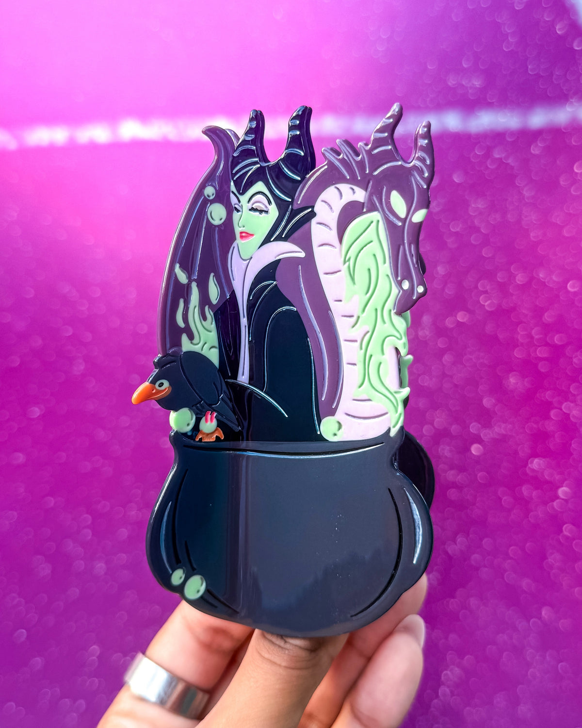 PREORDER: Villains Claw Clip